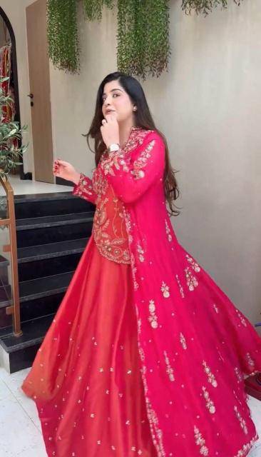 pc 554 simar Exclusive Lehenga choli retailers